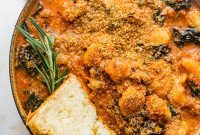 Hearty Tomato Gnocchi Soup