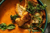 Rich Heirloom Tomato Harvest Soup