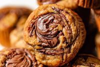 Nutella Swirl Banana Muffins
