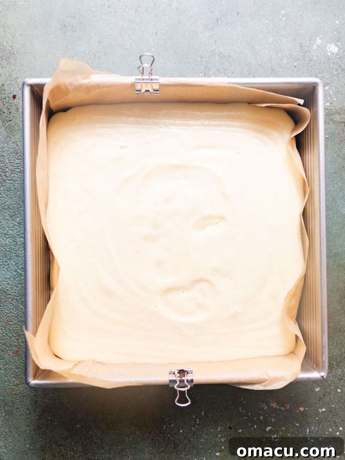 lemon filling poured on top of the graham cracker crust. 